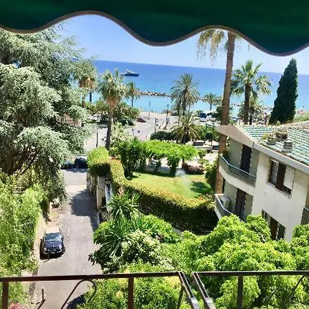 Ciel D'antan Apartman San Remo